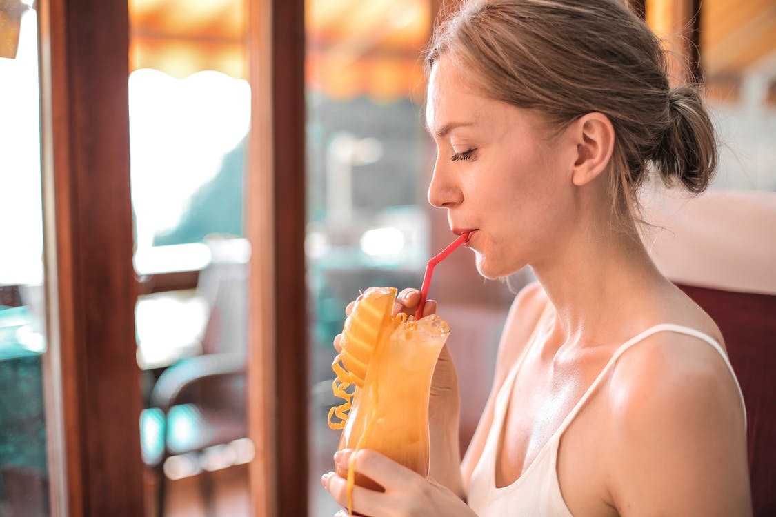 Making Fruit Juices to Keep Yourself Healthy and Hydrated